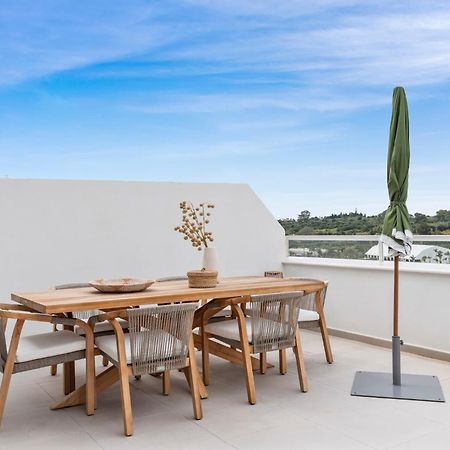 Casa Urban Gardens Apartment Estepona Exterior photo