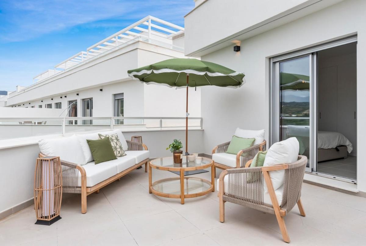 Casa Urban Gardens Apartment Estepona Exterior photo